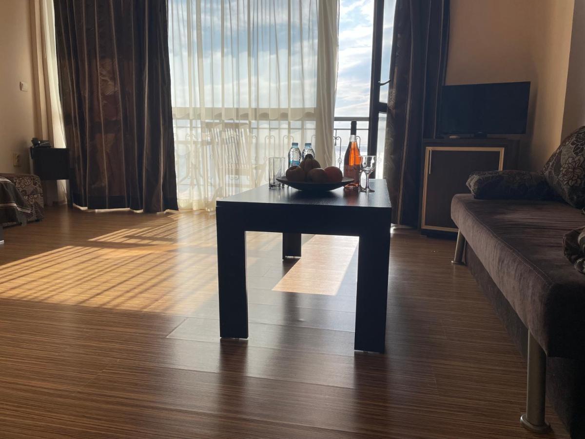 At The American'S Hotel Pomorie Exterior photo