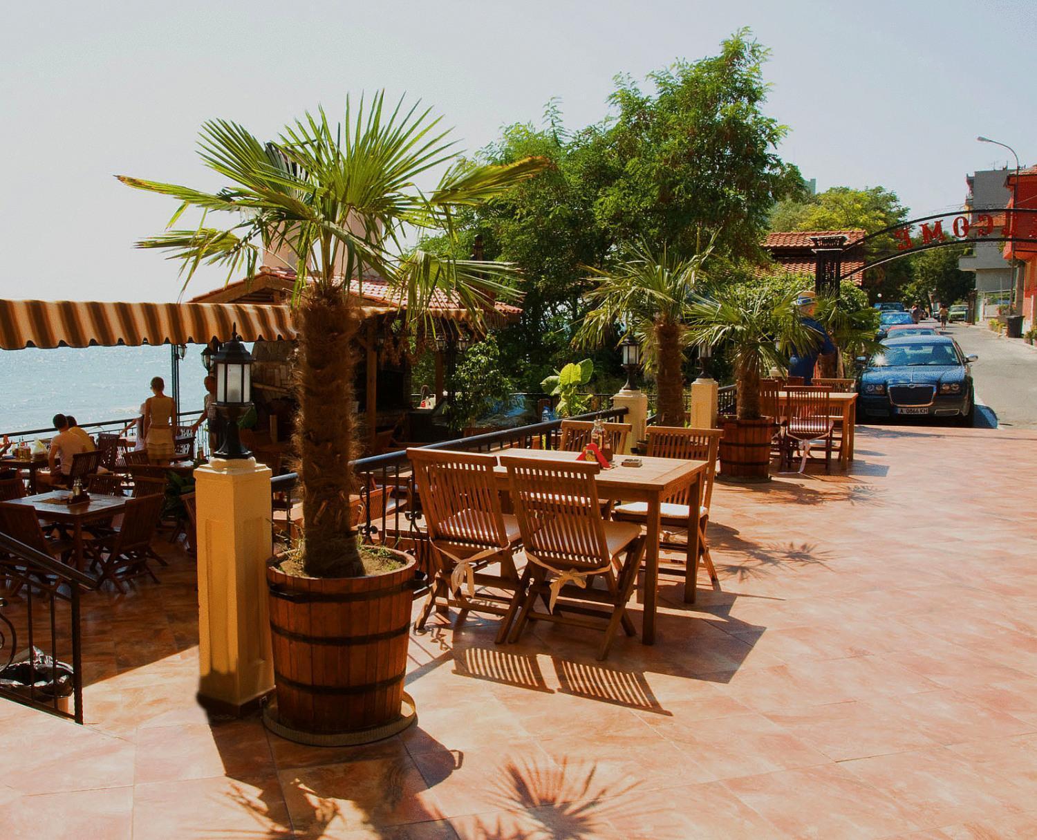 At The American'S Hotel Pomorie Exterior photo